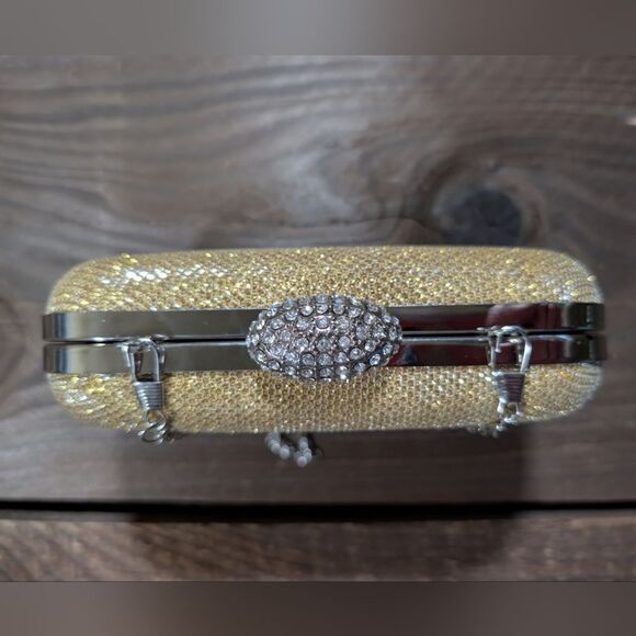 Shimmering Gold and Silver Evening Clutch - Picture 2 of 7